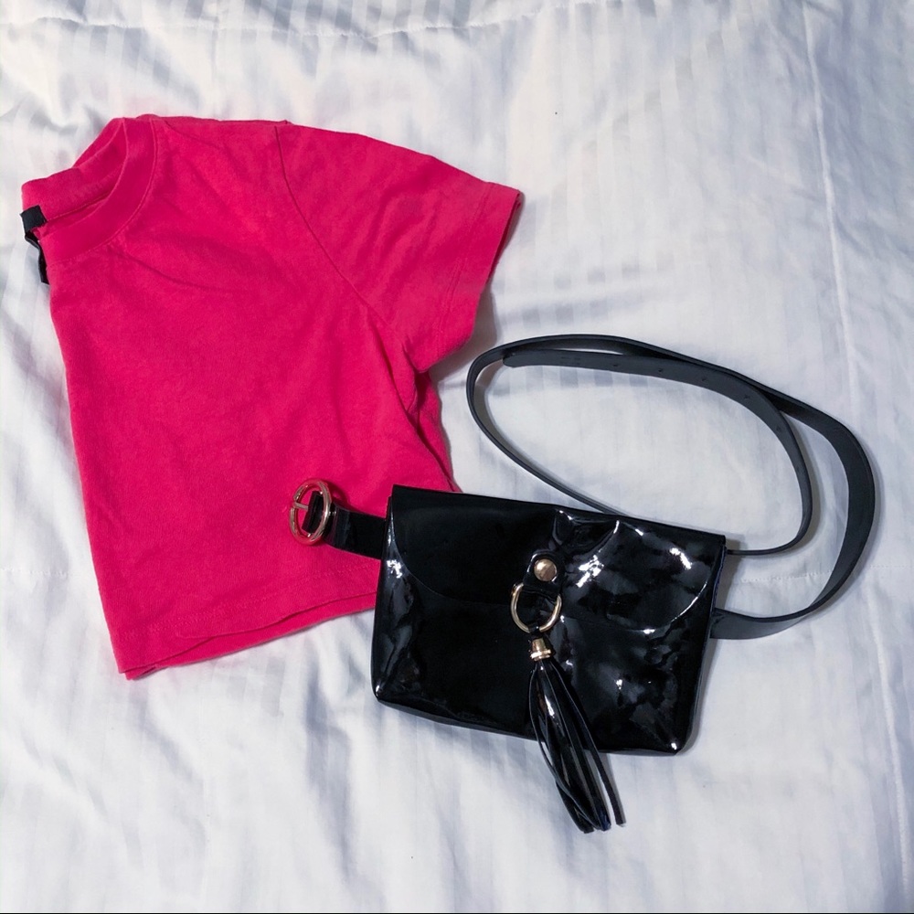 Waist bag.